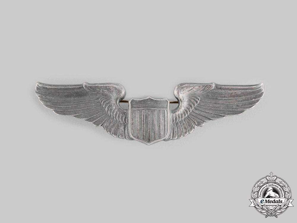 united_states._an_army_air_force_pilot_badge,_c.1945_ci19_3158