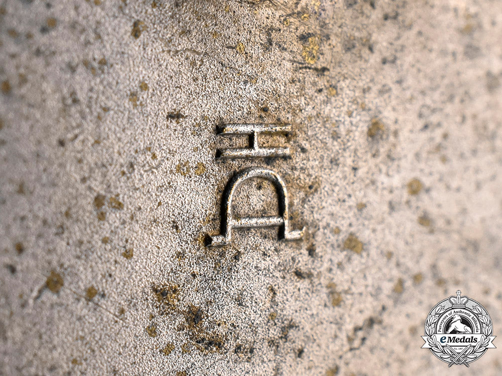 germany,_an_ns_i_reichsjugendtag_badge,_c.1932_ci19_3207_1