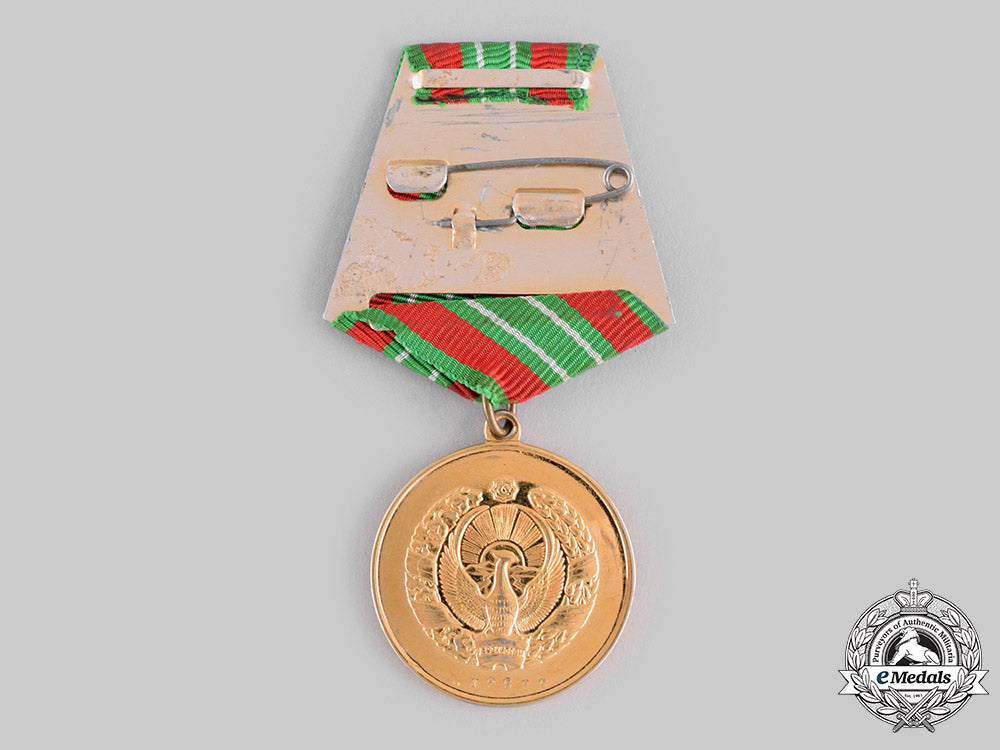 uzbekistan,_republic._a_jasorat_medal_ci19_3265