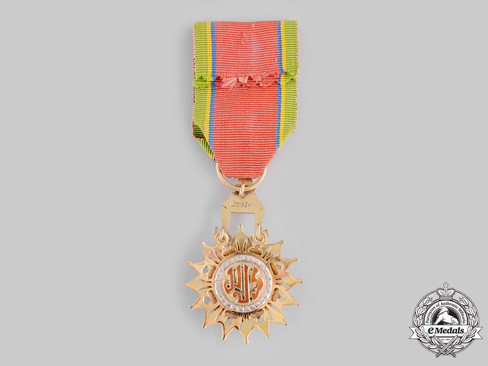 thailand,_kingdom._a_most_exalted_order_of_the_white_elephant,_v_class_knight,_c.1965_ci19_3271