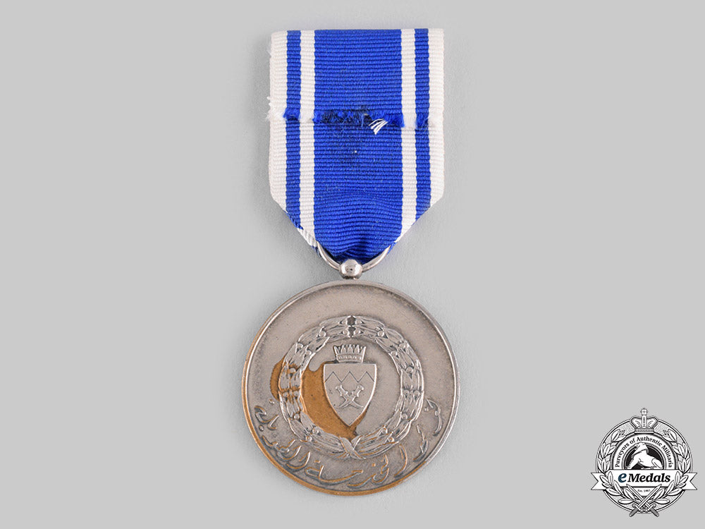 bahrain,_kingdom._a_police_medal_of_merit_for_devotion_to_duty_ci19_3278