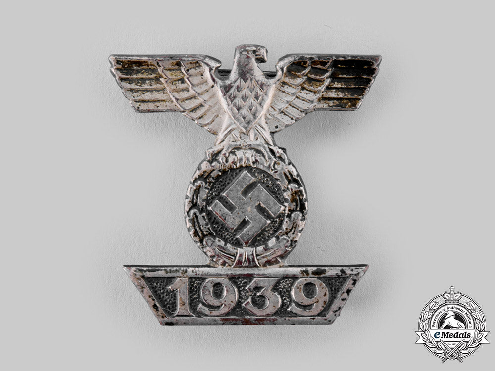 germany,_wehrmacht._a_clasp_to_the1939_iron_cross,_ii_class,_type_ii_ci19_3350_1