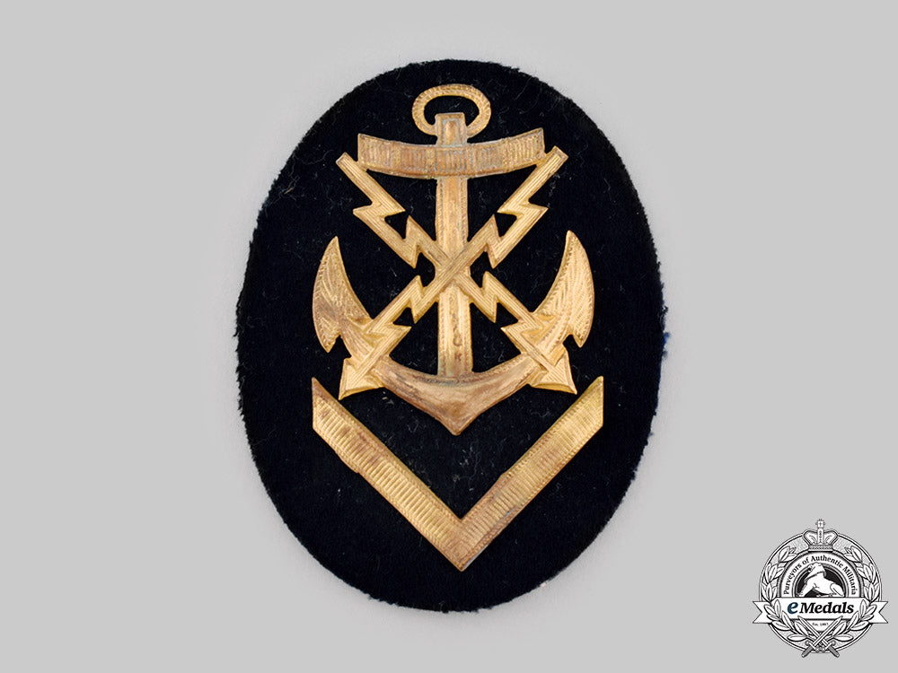 germany,_kriegsmarine._an_em/_nco’s_teletypist_specialist_insignia_ci19_3396