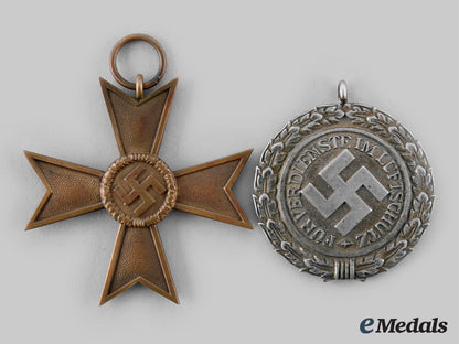 germany,_third_reich._a_pair_of_service_awards_ci19_3422_1