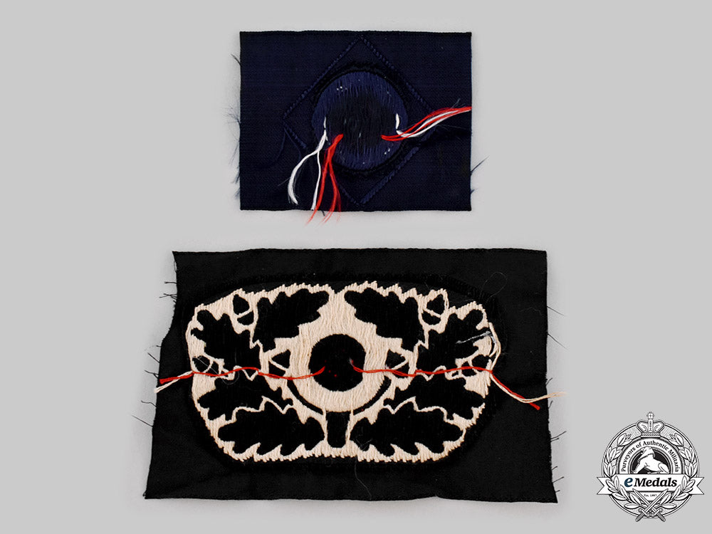 germany,_wehrmacht._a_pair_of_cap_insignia_ci19_3432_2