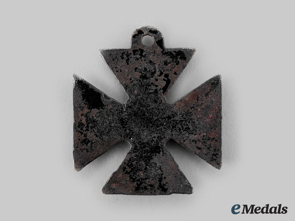 great_britain._an_anti-_german_propaganda_iron_cross_medal_ci19_3468_1