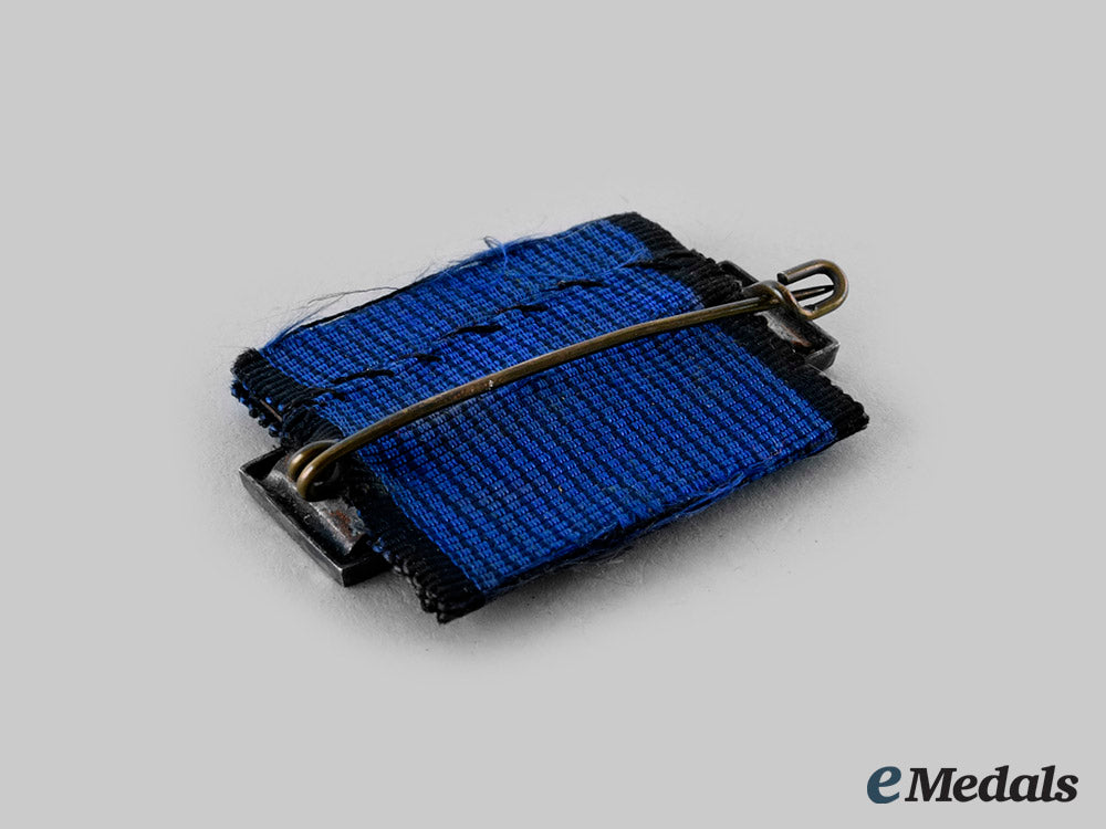 prussia,_kingdom._a_military_long_service_decoration,_iii_class_bar_ci19_3473_1