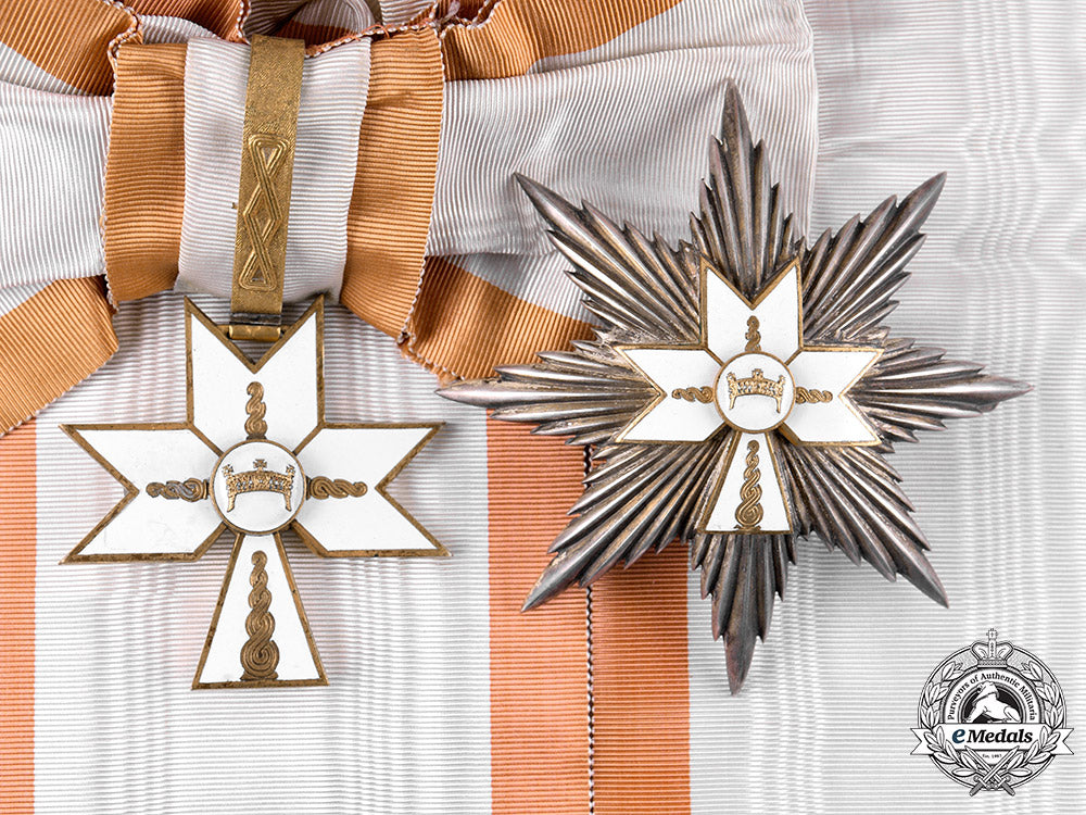 croatia,_independent_state._an_order_of_the_crown_of_king_zvonimir,_grand_cross,_by_braća_knaus,_c.1942_ci19_3483