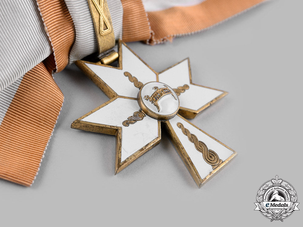 croatia,_independent_state._an_order_of_the_crown_of_king_zvonimir,_grand_cross,_by_braća_knaus,_c.1942_ci19_3487