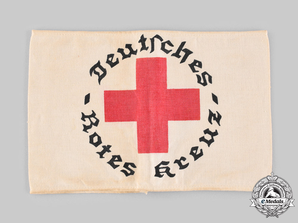 germany,_drk._a_pair_of_german_red_cross_uniform_accessories_ci19_3496_2_1