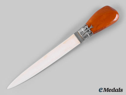 germany,_third_reich._an_amber_paper_knife_with_case,_by_the_state_amber_manufactory,_from_the_estate_of_ss-_obergruppenführer_arthur_seyss-_inquart_ci19_3557_1