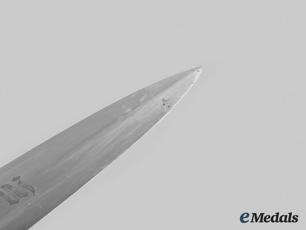 germany,_ss._a_model1936_chained_ss_leader’s_dagger_belonging_to_ss-_obergruppenführer_arthur_seyss-_inquart_ci19_3579_1