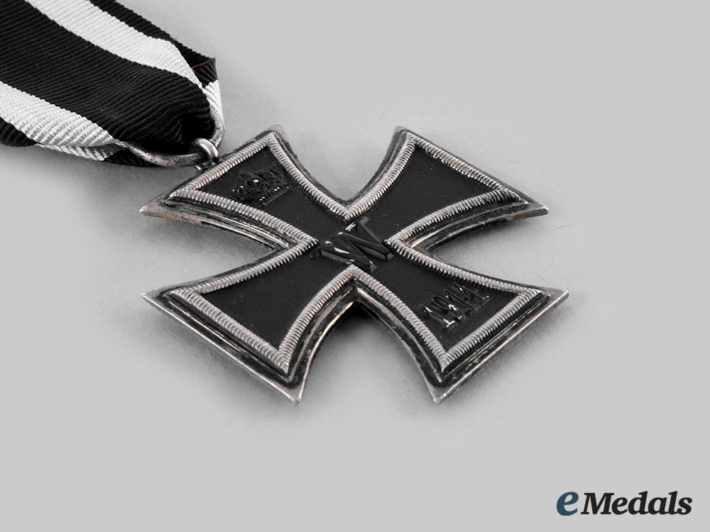 germany,_imperial._a1914_iron_cross_ii_class,_in_silver_ci19_3614_1