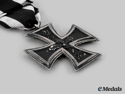 germany,_imperial._a1914_iron_cross_ii_class,_in_silver_ci19_3615_1