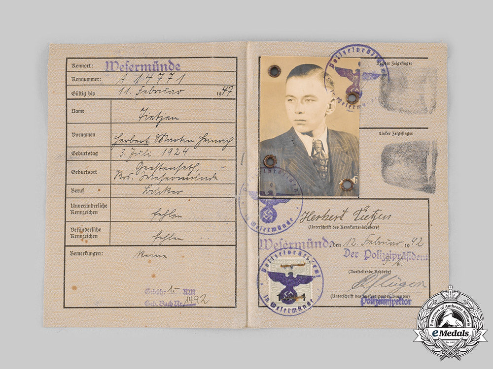 germany,_third_reich._a_lot_of_identity_documents_ci19_3638_3