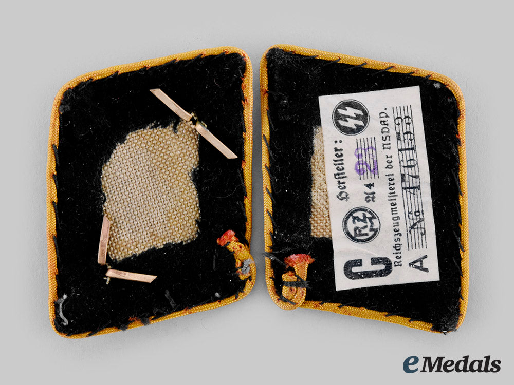 germany,_ss._a_set_of_waffen-_ss_feldgendarmerie_oberscharführer_collar_tabs_ci19_3693_1_2_1