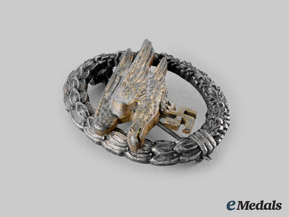 germany,_luftwaffe._a_fallschirmjäger_badge,_type_a_with_case,_by_g.h._osang_ci19_3773_1