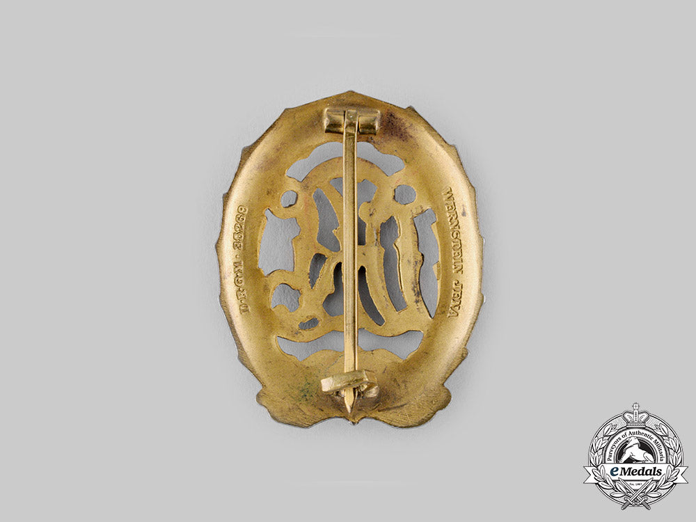 germany,_third_reich._a_lot_of_medals_and_badges_ci19_3832