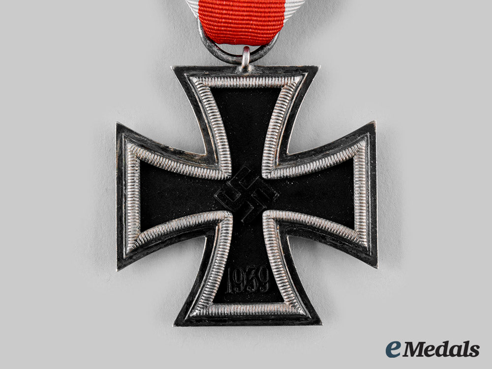 germany,_wehrmacht._a1939_iron_cross_ii_class,_by_paulmann&_crone_ci19_3841_1