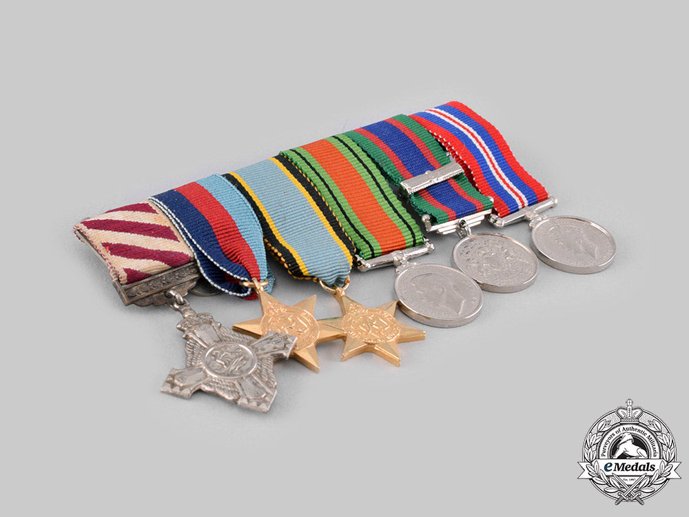 canada._an_air_force_cross_miniature_dress_group_ci19_3850