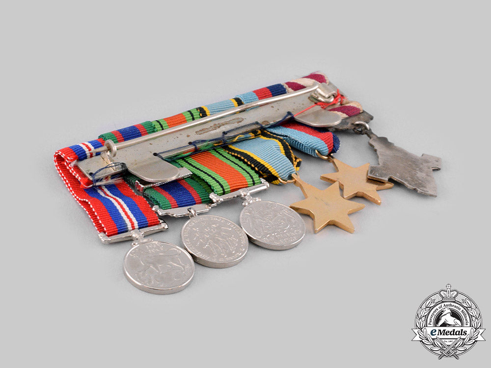 canada._an_air_force_cross_miniature_dress_group_ci19_3851