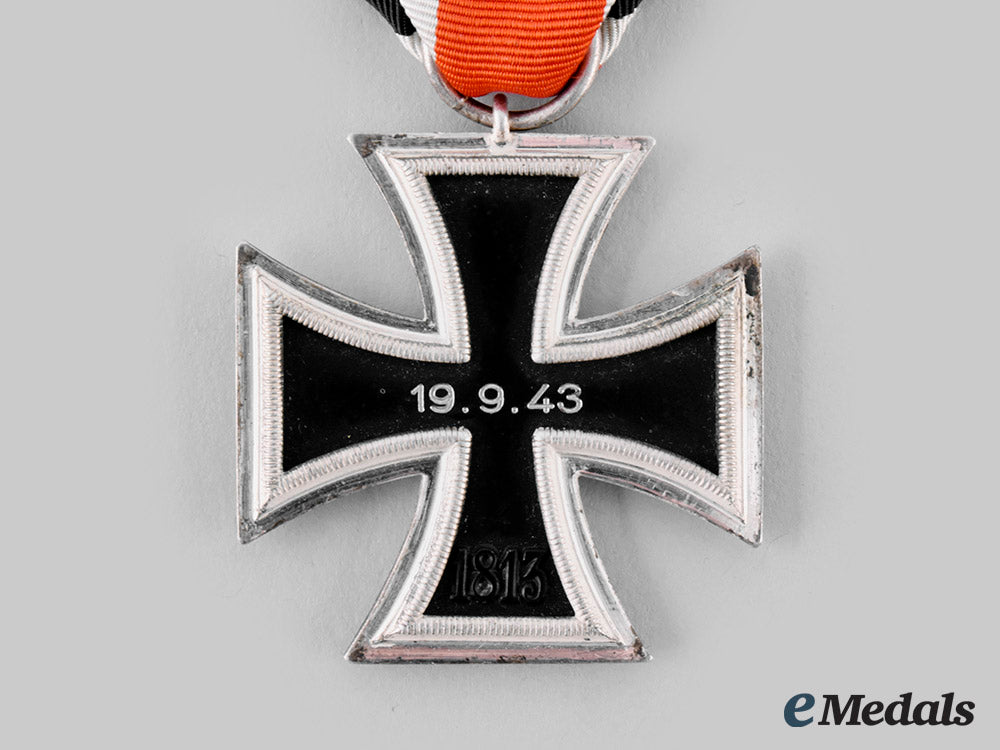 germany,_wehrmacht._a1939_iron_cross_ii_class_ci19_3854_1