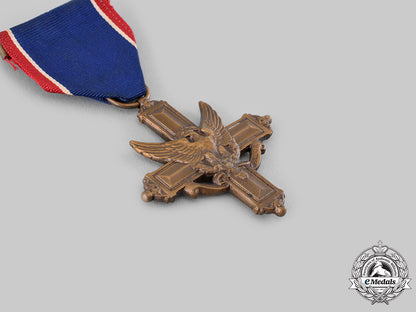 united_states._army_distinguished_service_cross_ci19_3901