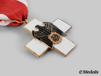 germany,_third_reich._a_social_welfare_decoration,_iii_class_with_case,_by_gebrüder_godet_ci19_3901_1_1