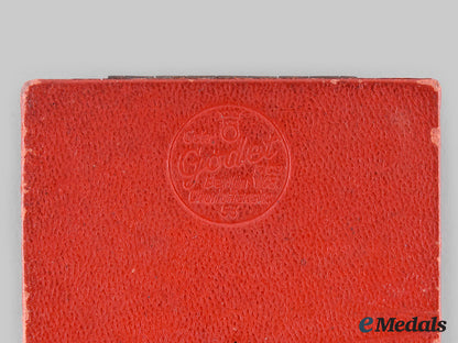 germany,_third_reich._a_social_welfare_decoration,_iii_class_with_case,_by_gebrüder_godet_ci19_3905_1_1