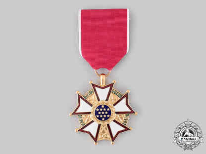 united_states._a_legion_of_merit,_legionnaire_grade,_c.1965_ci19_3909