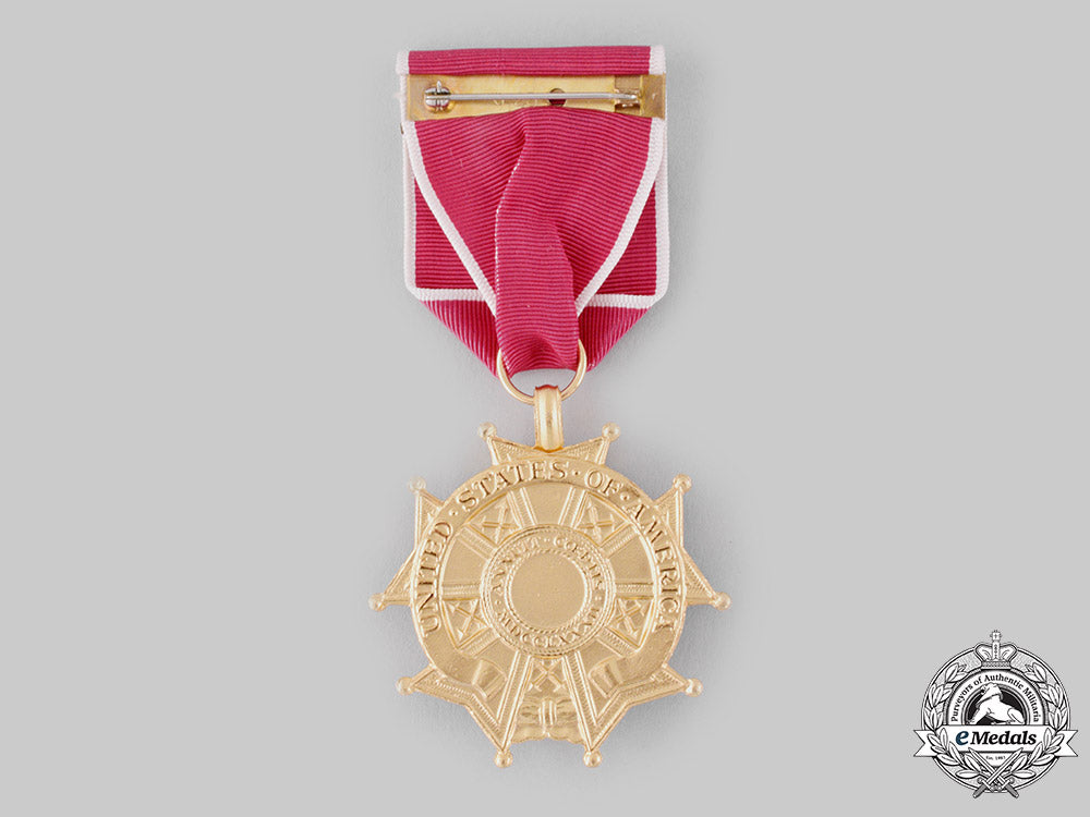 united_states._a_legion_of_merit,_legionnaire_grade,_c.1965_ci19_3910