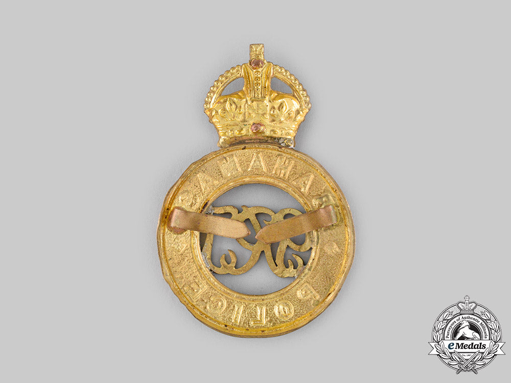 bahamas,_commonwealth._a_bahamas_gri_police_officer's_pith_helmet_plate,_c.1945_ci19_3950