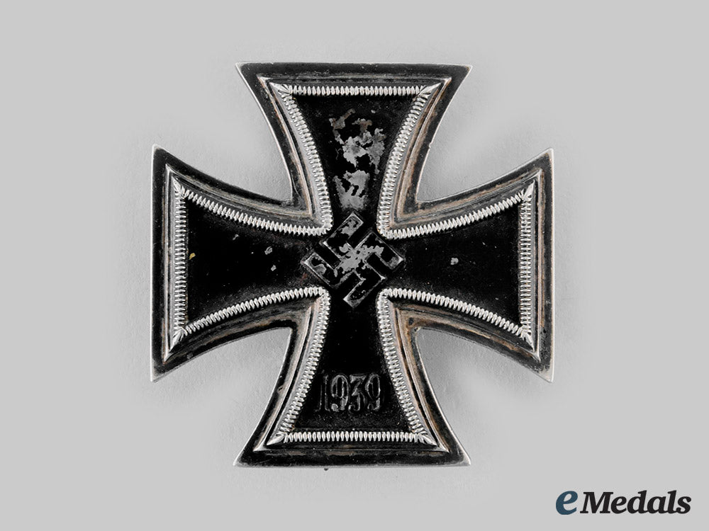 germany,_wehrmacht._a1939_iron_cross_i_class,_with_case,_by_rudolf_souval_ci19_3985