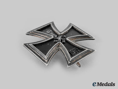 germany,_wehrmacht._a1939_iron_cross_i_class,_with_case,_by_rudolf_souval_ci19_3987_1
