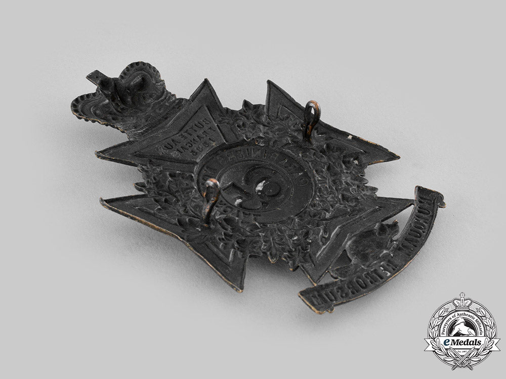 canada,_dominion._a65_th_battalion,_mount_royal_rifles_helmet_plate,_c.1890_ci19_4001