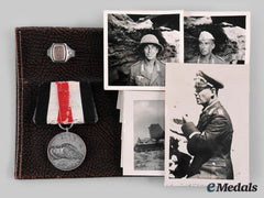 Germany, Heer. A Lot Of Photographs And Decorations To A Member Of Panzer-Aufklärungsabteilung 33, Afrika Korps