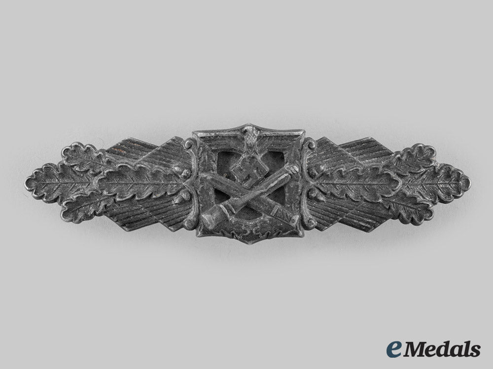 germany,_wehrmacht._a_close_combat_clasp,_silver_grade,_by_friedrich_linden_ci19_4055_1_1_1_1