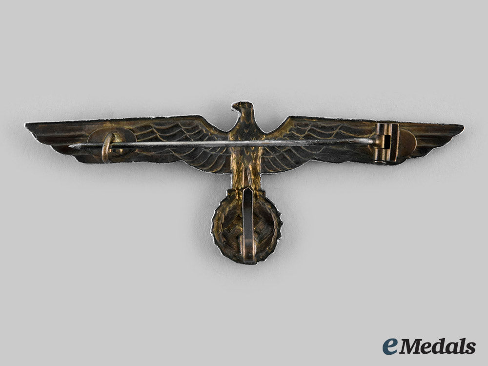 germany,_heer._an_officer’s_summer_uniform_breast_eagle_ci19_4084_1
