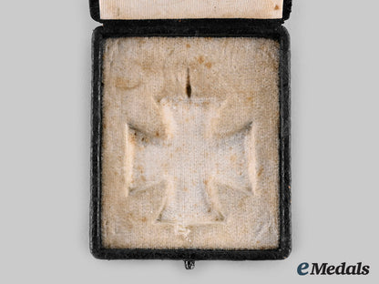 germany,_imperial._a_presentation_case_for_a1914_iron_cross_ii_class_ci19_4206_2