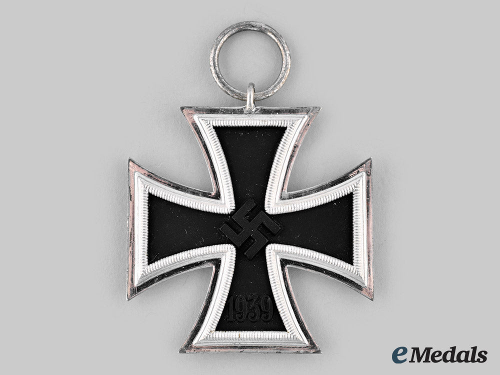 germany,_wehrmacht._a1939_iron_cross_ii_class,_with_case,_by_wilhelm_deumer_ci19_4241_1