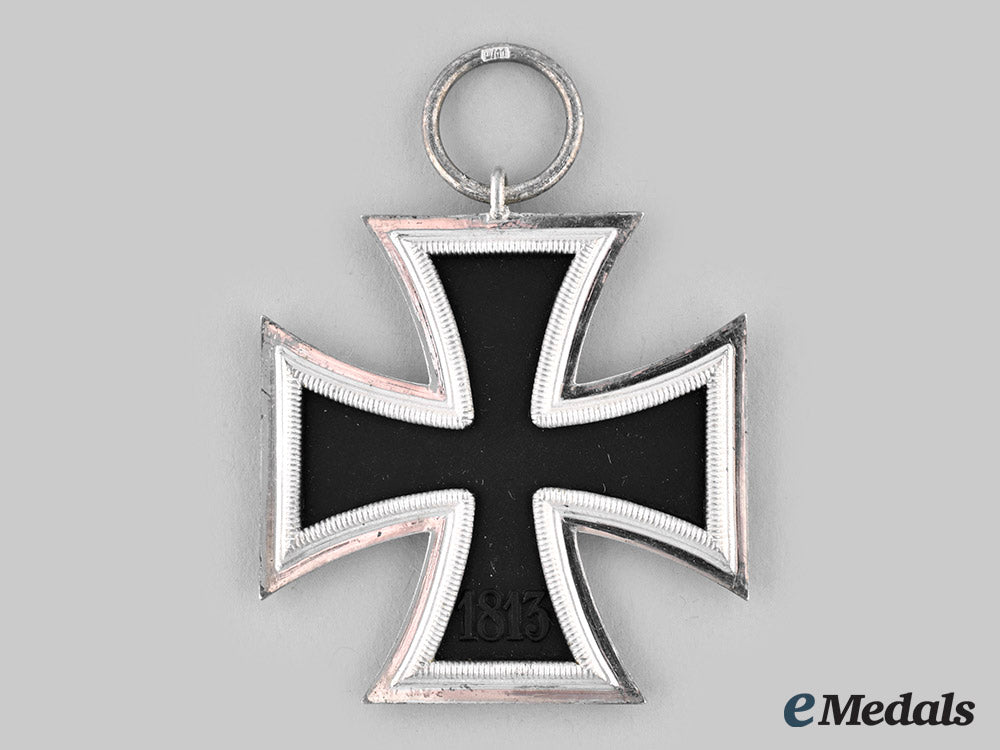 germany,_wehrmacht._a1939_iron_cross_ii_class,_with_case,_by_wilhelm_deumer_ci19_4242_1