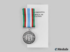 Canada, Commonwealth. A Peacekeeping Service Medal