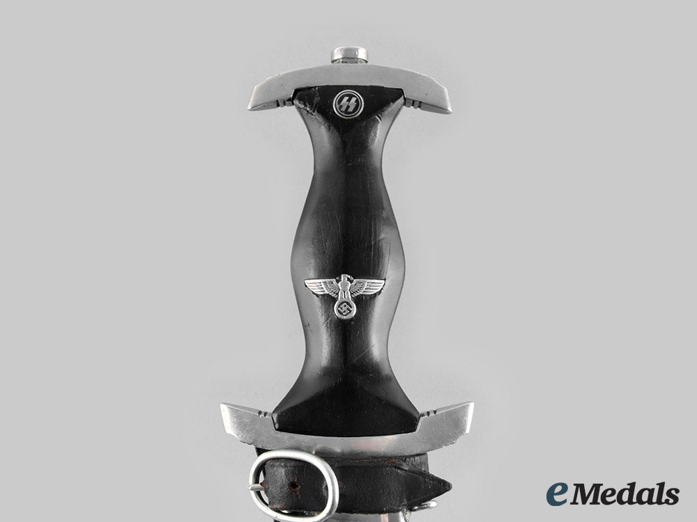 germany,_ss._a_model1933_ss_dagger,_with_hanger,_by_robert_klass_ci19_4405_1