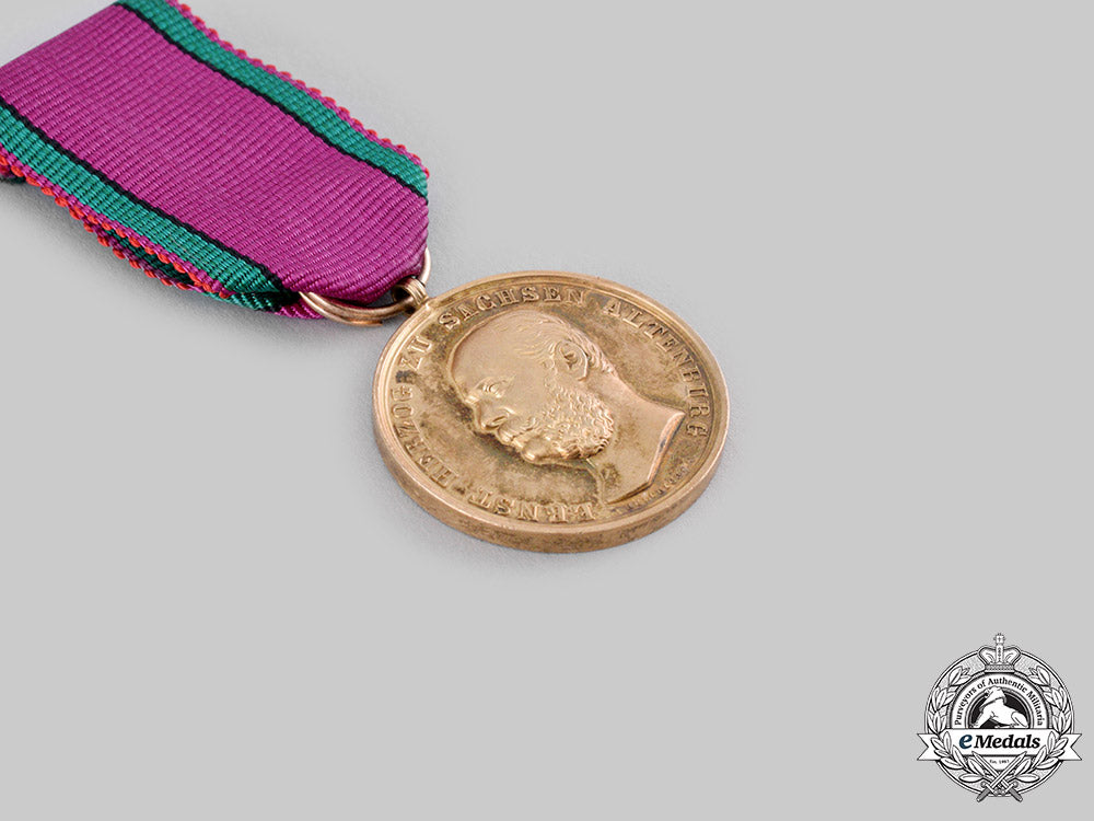 saxe-_altenburg,_duchy._a_saxe-_ernestine_house_order,_golden_merit_medal_by_friedrich_ferdinand_helfricht_ci19_4581