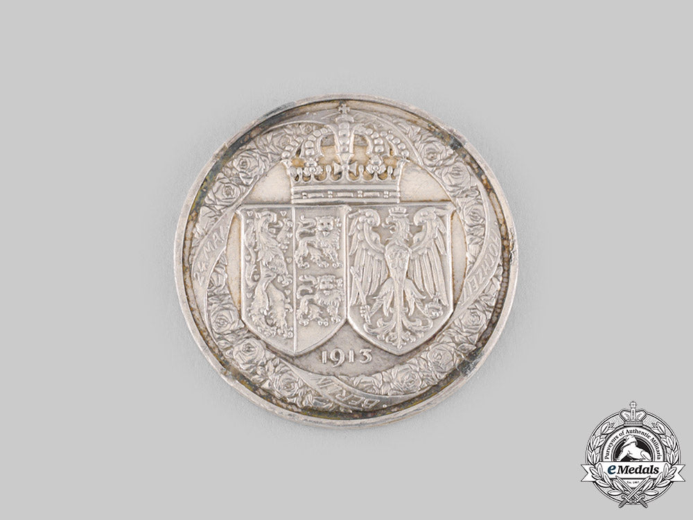 braunschweig,_duchy._a_duke_ernst_august_and_duchess_viktoria_luise_silver_coronation_medallion,_by_l._christian_lauer_ci19_4701