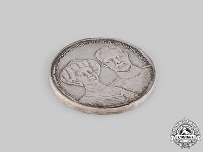 braunschweig,_duchy._a_duke_ernst_august_and_duchess_viktoria_luise_silver_coronation_medallion,_by_l._christian_lauer_ci19_4702