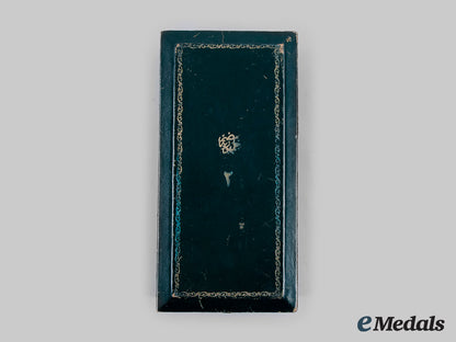 egypt,_republic._an_order_of_the_republic,_type_i,_grand_officer_with_case,_by_z._fuchs_ci19_4798_1_1_1
