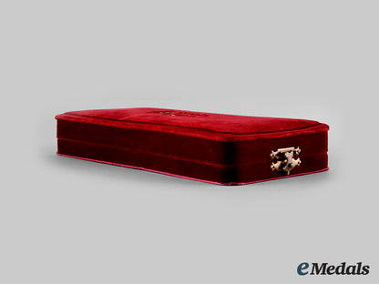 italy,_kingdom._an_order_of_the_crown,_grand_officer_case,_by_cravanzola,_c.1910_ci19_4804_1