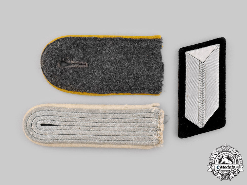 germany,_third_reich._a_lot_of_uniform_rank_insignia_ci19_4851