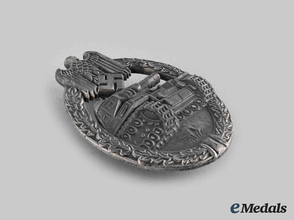 germany,_wehrmacht._a_panzer_assault_badge,_silver_grade,_by_wilhelm_hobacher_ci19_5148_1